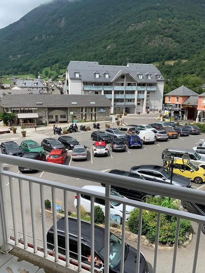 Apartment Appartement Centre Ville Luz Saint Sauveur T4 Pour 10 Personnes Luz-Saint-Sauveur France